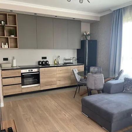 Waterfront Nora Apartment